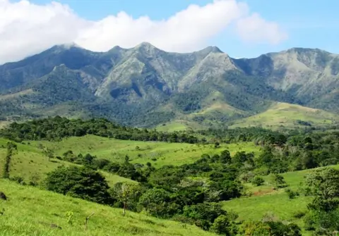 Vista desde un punto el cerro santa marha